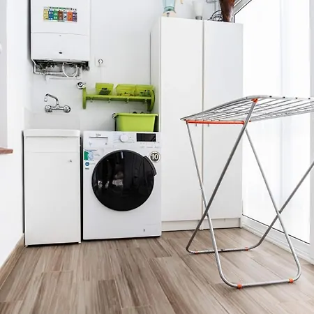 Apartmento Con Piscina Y Pista De Tennis *