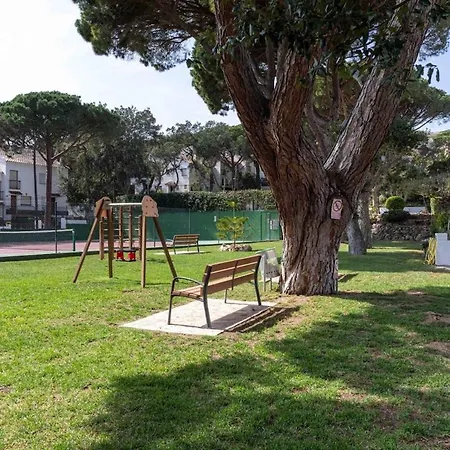 Apartment Apartmento Con Piscina Y Pista De Tennis